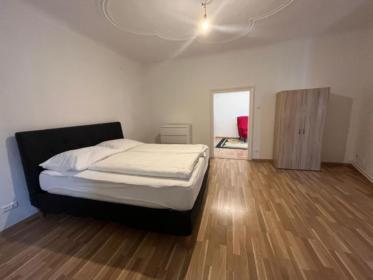 Hagmann'S Altstadt Appartement 2 Krems an der Donau Esterno foto